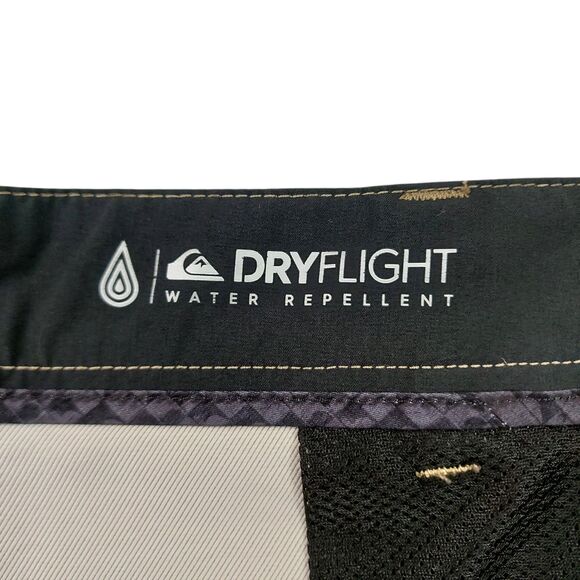 Quiksilver Shorts Mens 38 Beige Amphibian Hybrid Lightweight Beach Outdoor - Picture 9 of 12